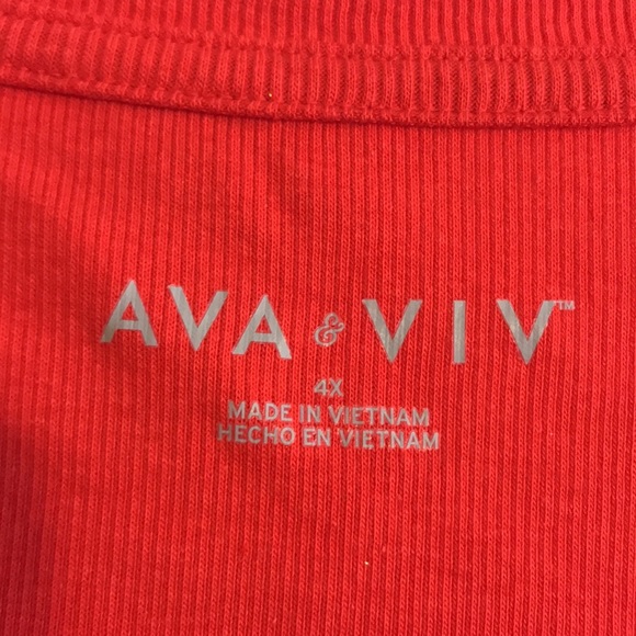 NWOT Women’s Ava & Viv Top - Picture 4 of 5